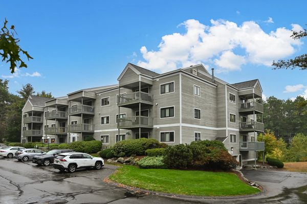 16 Ledgewood Hills Dr Unit 308, Nashua, NH 03062