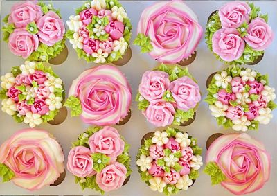 Dozen Baked Flower cupcakes in white box for party