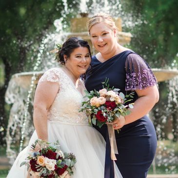Tanya the Bride with Bridesmaid and Wedding Planner extraordinaire Stephanie