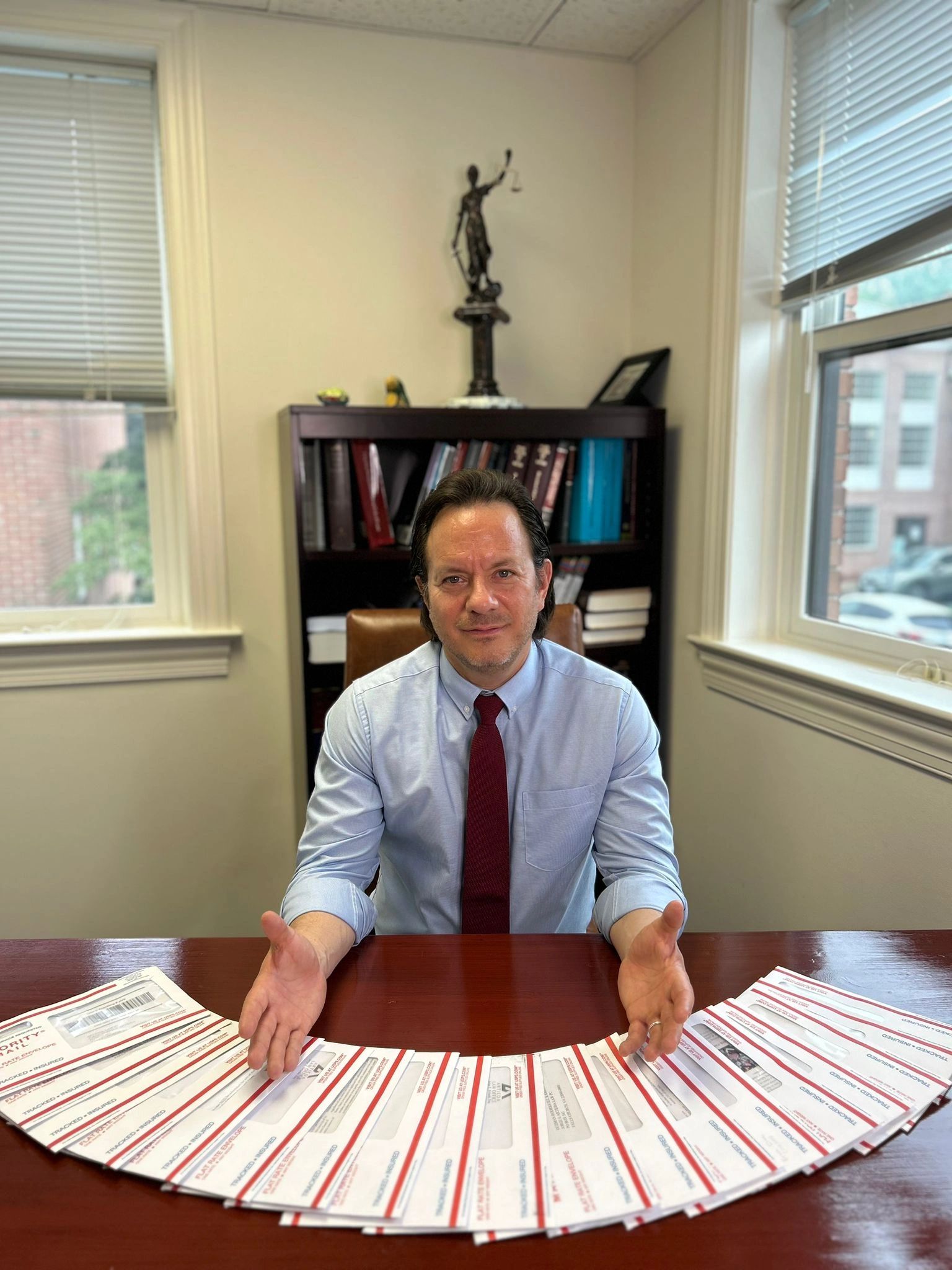 IMMIGRATION LAWYER JORGE ARTIEDA
ABOGADO DE INMIGRACION JORGE ARTIEDA