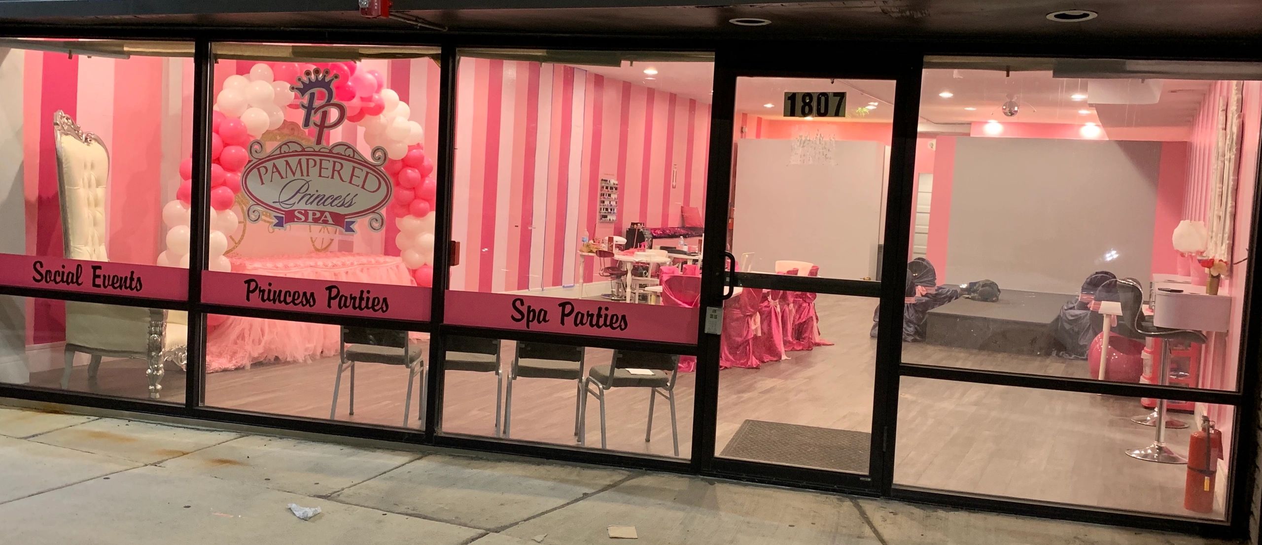 Mobile Spa Bus Pampered Princess Spa