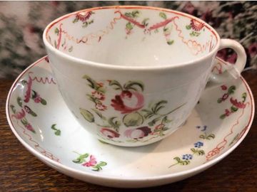 NewHall English porcelain cup & saucer c1800 pattern 603
SN 6010-24