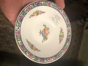 Royal Doulton Bowl
H4019