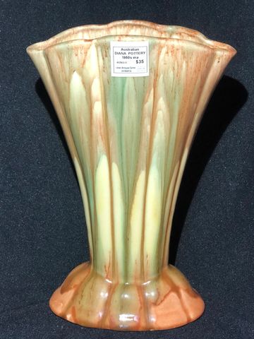 Diana pottery Vase