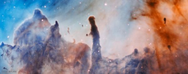 alt="R44 region Carina Nebula, imaged by ESO using a 8.2m VLT in Chile, cost US $400,411,000"
