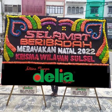 "Bunga Papan Makassar - Jual bunga papan tradisional Makassar yang indah dan unik.