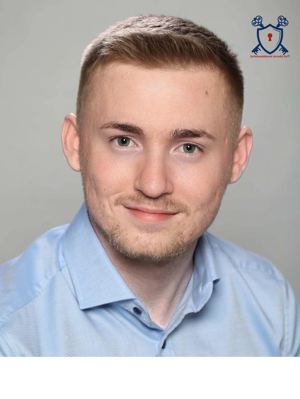 Schlüsseldienst München hat einen 24 Stunden Service deshalb sollten Sie jederzeit erreichbar sein