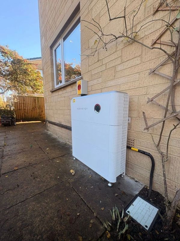 Sigenergy All in one inverter and battery system