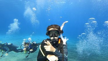 SV Indie Sky Crew scuba diving