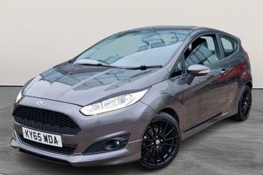 Ford Fiesta 
Manual
69500
£4499
