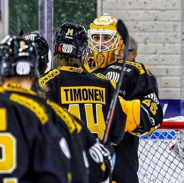 Logo Branding for Pro Hockey Goalie Cody Porter