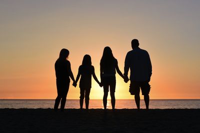 beach family healing