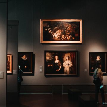 Paintings in an art gallery