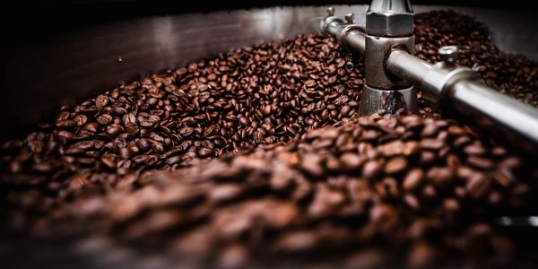 distributori automatici di caffè, bevande e snack: