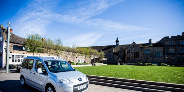 Taxi Taunton