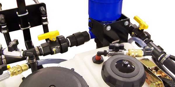 UTV sprayer chemical injection