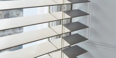 Stunning made to measure venetian blinds