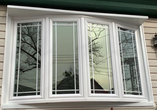 Bow and bay vinyl windows Vinyl double hung windows, replacement windows