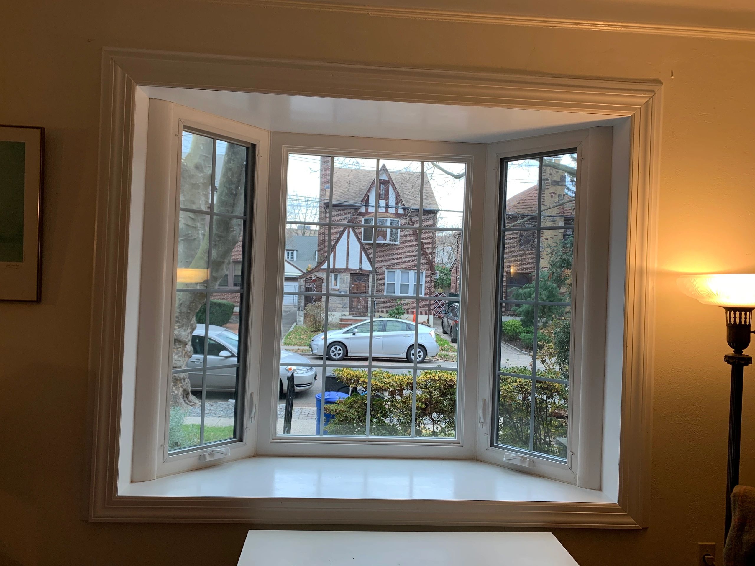 Bow and bay vinyl windows
