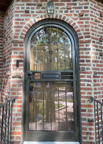 Round top arch steel entrance door. Insulated fiberglass arch top doors entrance. Arch top round sto
