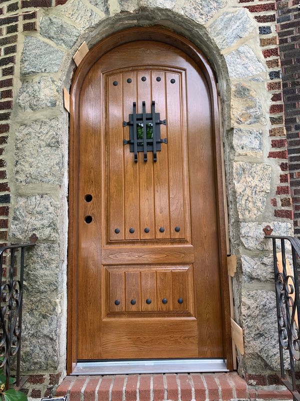 Arch top doors. Round top entrance doors.
