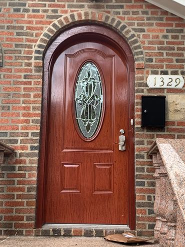Round top arch steel entrance door. Insulated fiberglass arch top doors entrance. Arch top round sto