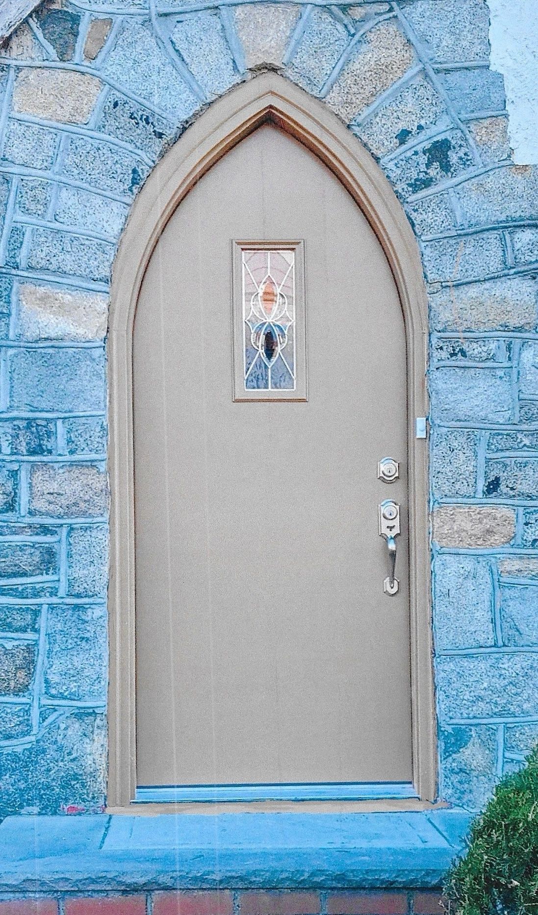 Arch top doors, round top doors, fiberglass doors, steel doors.