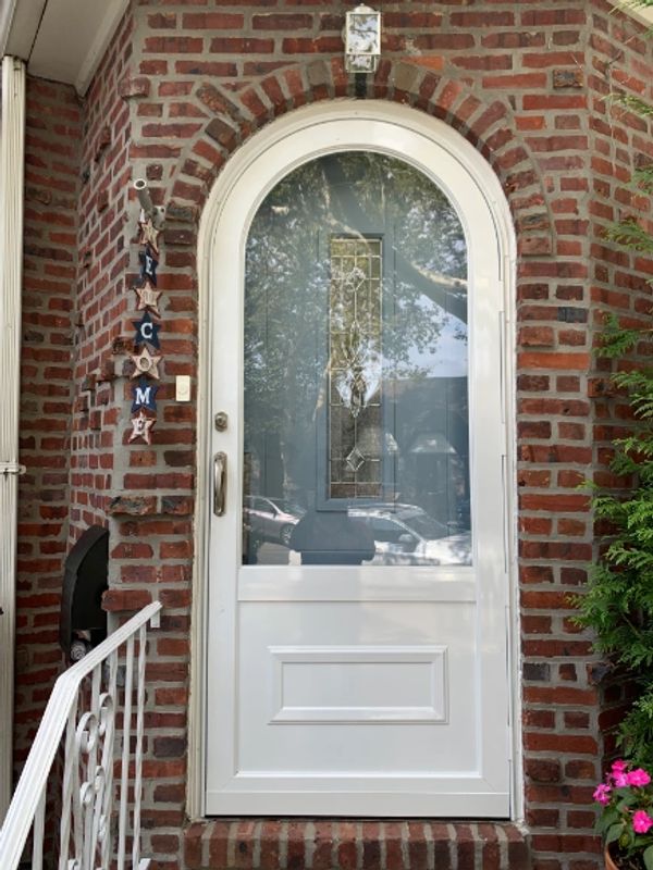 Round top arch steel entrance door. Round top arch steel entrance door. Insulated fiberglass arch to