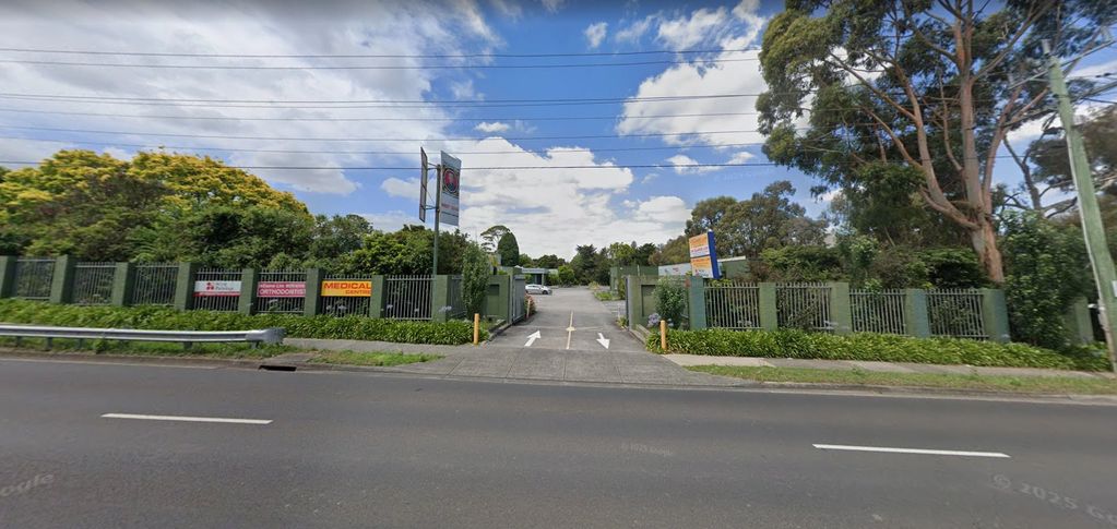 Broad view of Professor Yoland Lim Health Care.