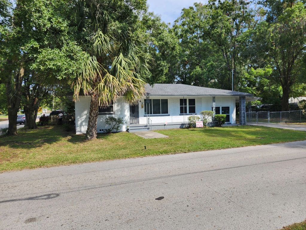 7312 N NORTH SHORE DR
JACKSONVILLE FL 32208
PRICING & AVAILABILITY
CALL (904)200-0819 MRS. BROOKS