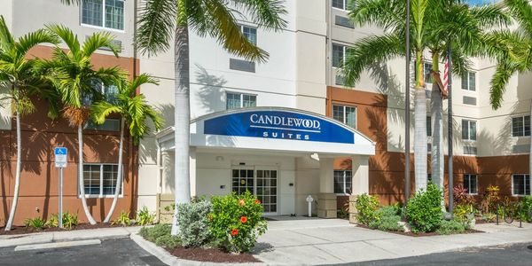 Exterior image of Candlewood Suites in Fort Myers, FL