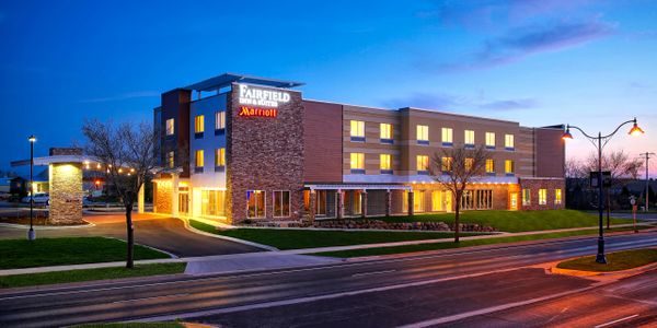 Exterior image of Fairfield Inn & Suites in Verona, WI