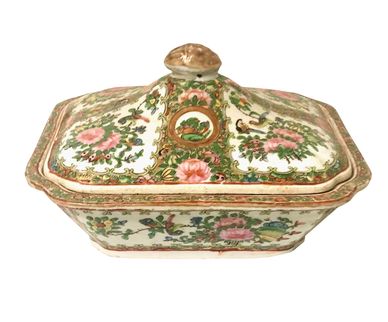 Rose Medallion Chinese Export Covered Dish