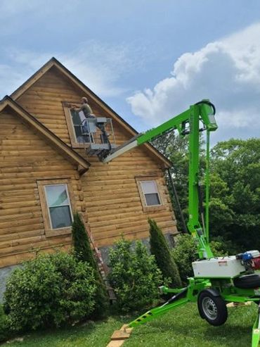 Hendersonville Log Home Staining