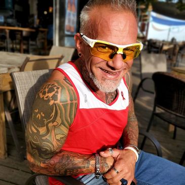 long term HIV/AIDS survivor advocate educator activist Bob Bowers One Tough Pirate Houston, Texas