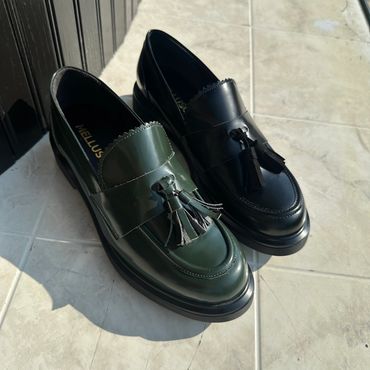 Italian shoes with tassel loafer