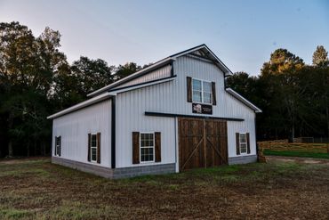 white farm poultry house