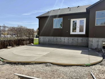 New custom cement pad