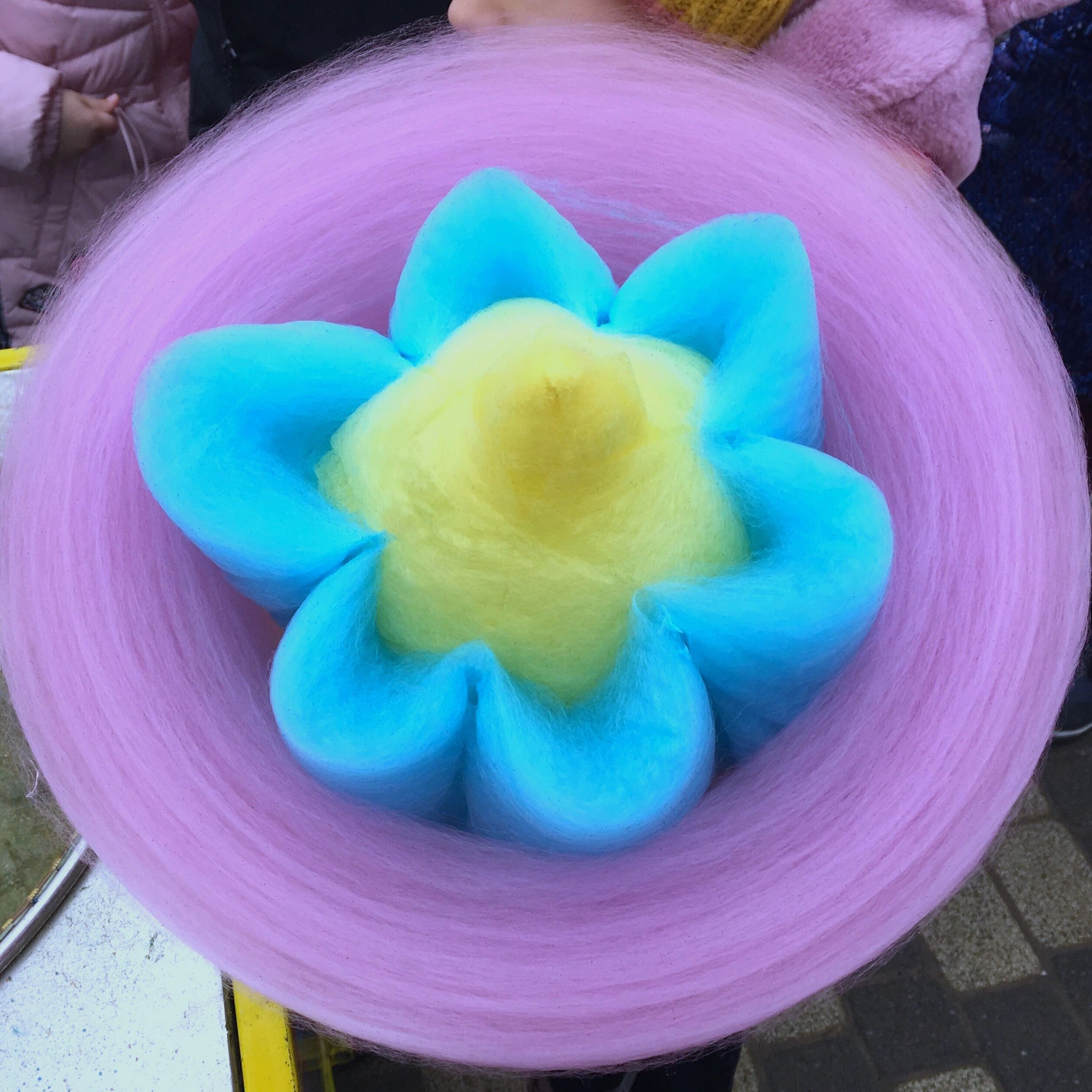 Candy floss in the shape of flower