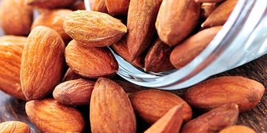 Sweet almond oil contains vitamins and nutrients that support healthy and soft skin.