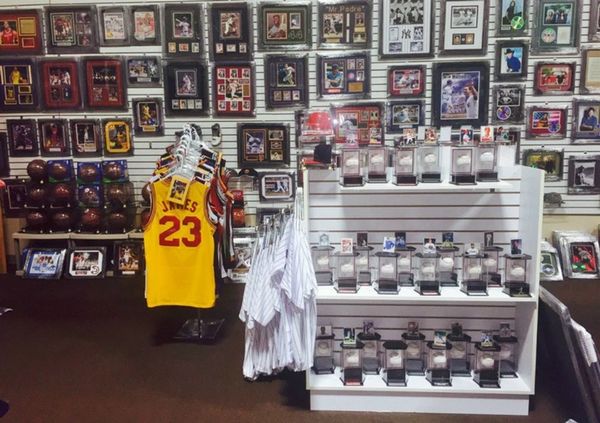 Baseball and Basketball Autograph Memorabilia