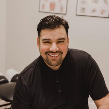 Dr. Will Farias