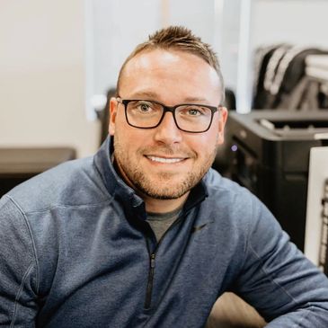 Dr. Chris Jordan