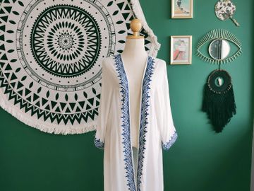 ERIN
Color: white, orange
Long with Embroidery Price: PHP1495