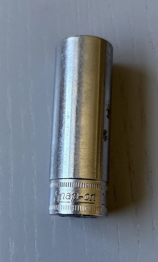 Snap On 3/8" Drive 17MM 6PT Metric Deep Chrome Socket SFSM17 Snap On 3/8" Drive 17MM 6PT Metric Deep Chrome Socket SFSM17