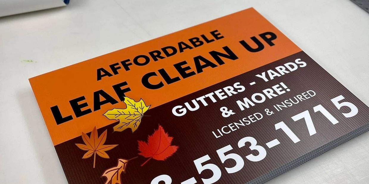contractor leaf clean up yard signs elkton md