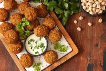 Fresh Falafel with Tahina sauce