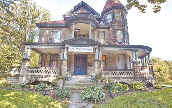 One of gangster John Looney's houses in Rock Island.