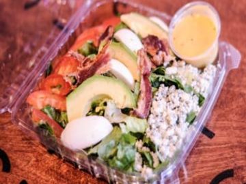 Slim's Chicago Cobb Salad	
Fresh Romaine Salad, Tomatoes, Hard-boiled eggs, Beef Bacon, Avocado, & B