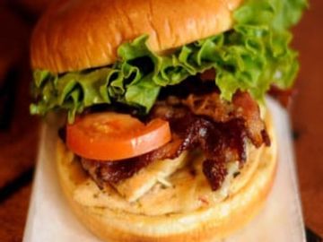 Grilled Chicken Breast, Beef Bacon, Pepper Jack cheese, Lettuce, Tomato, Homemade Sweet & Spicy Mayo